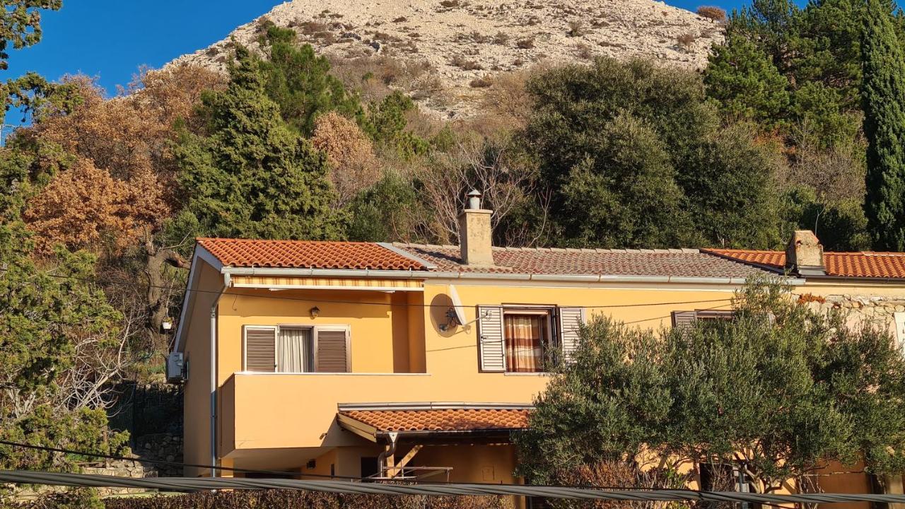Studio Apartman Stara Baška Extérieur photo