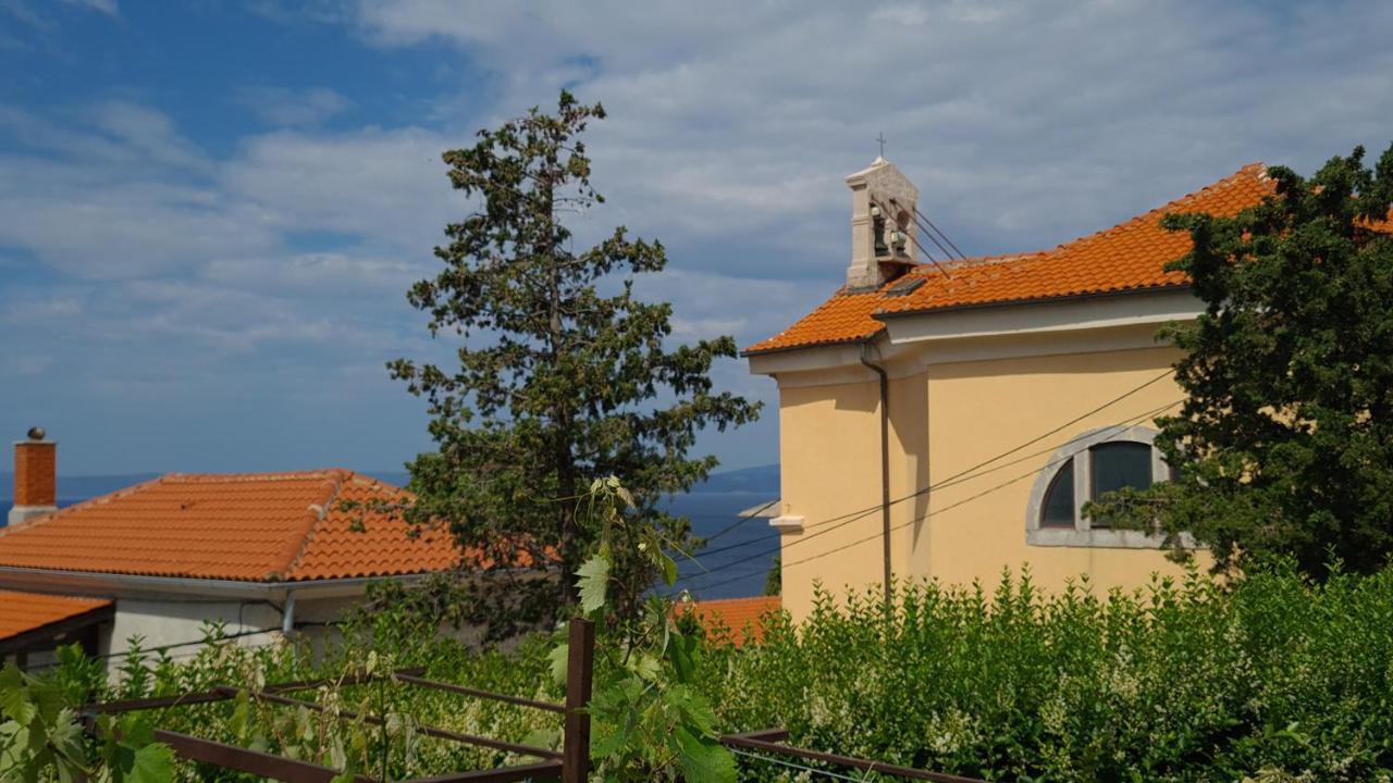Studio Apartman Stara Baška Extérieur photo